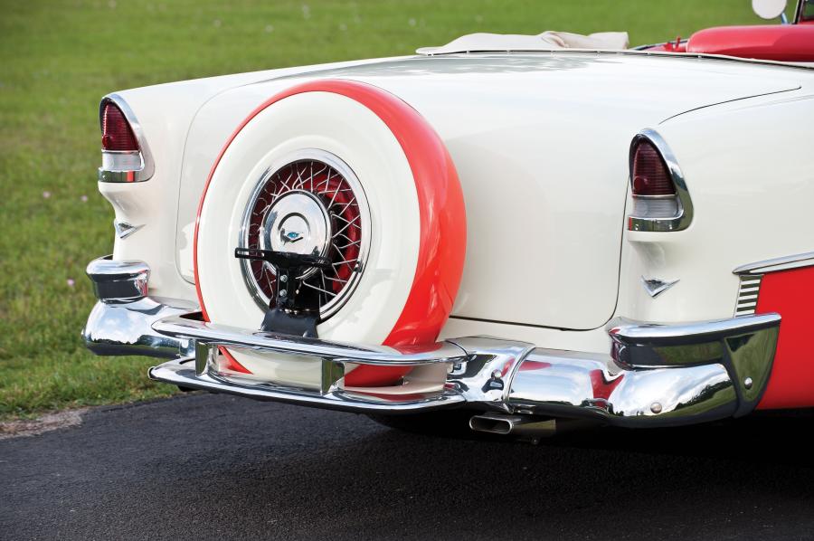  Chevrolet Bel Air Convertible 1955 года  (фото 48 из 104)